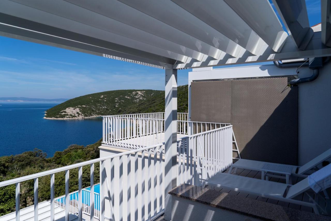 Zlatni Zalaz,Apartments,Supetarska Draga Exteriér fotografie