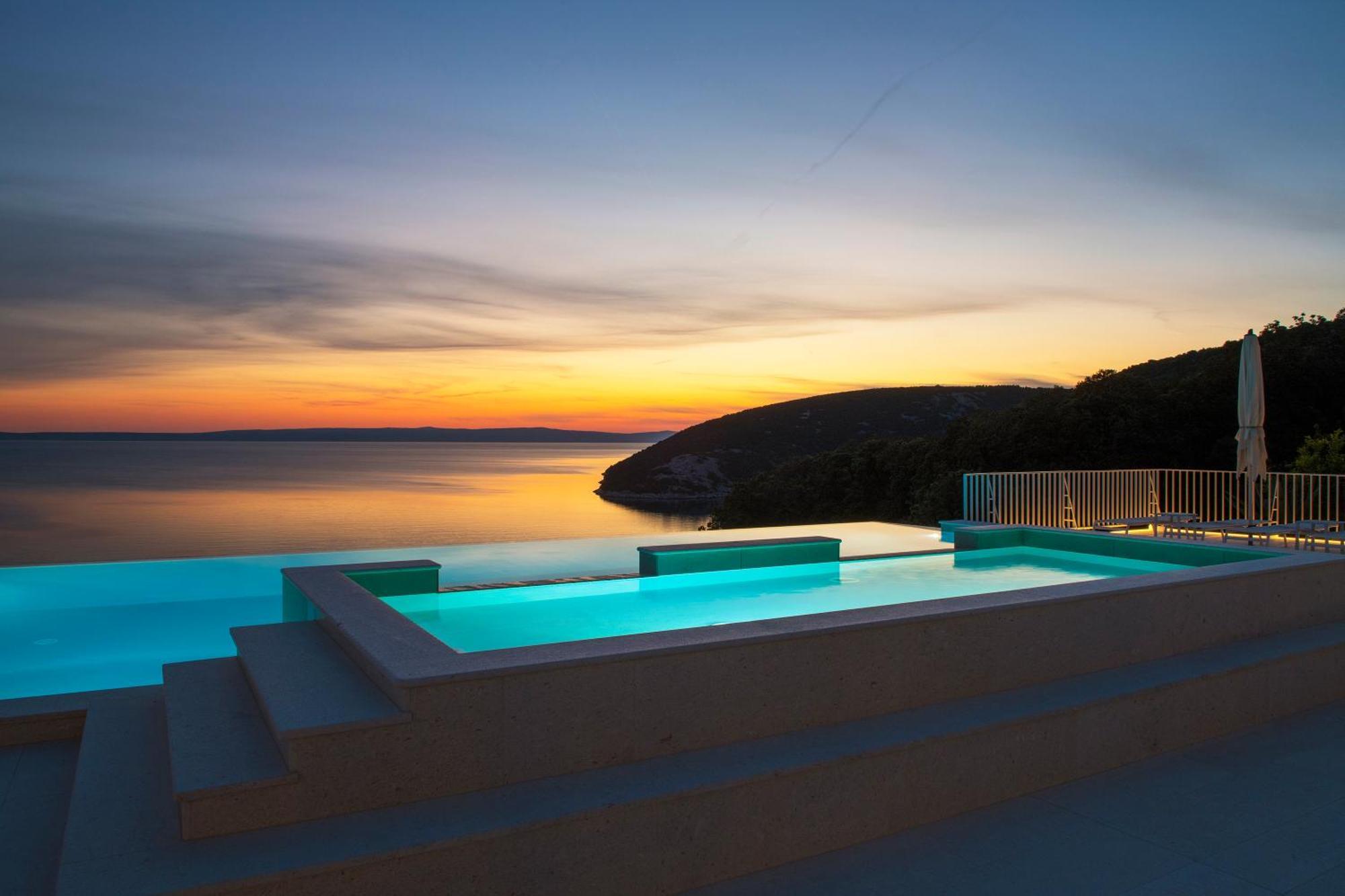 Zlatni Zalaz,Apartments,Supetarska Draga Exteriér fotografie