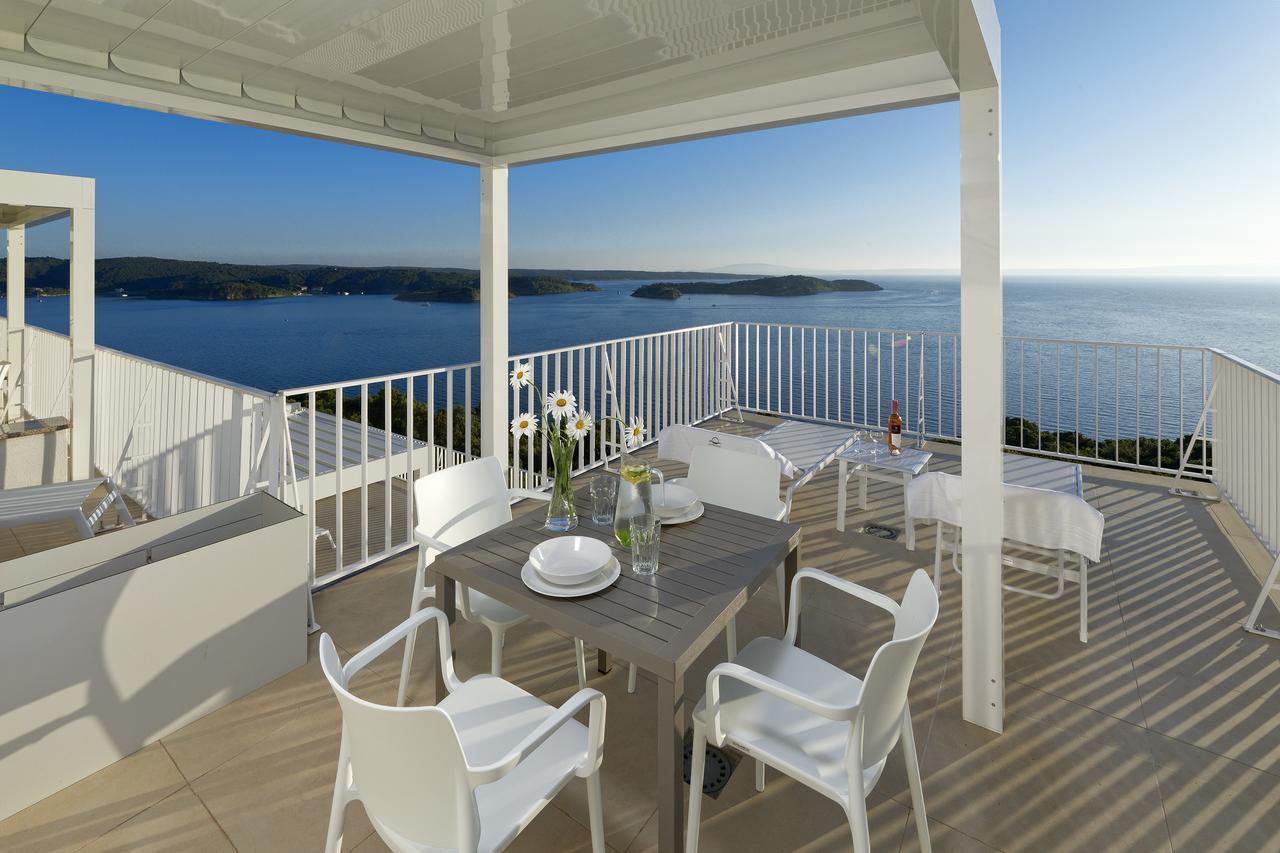 Zlatni Zalaz,Apartments,Supetarska Draga Exteriér fotografie